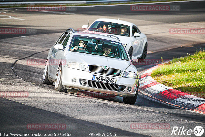 Bild #25075463 - Touristenfahrten Nürburgring Nordschleife (02.10.2023)