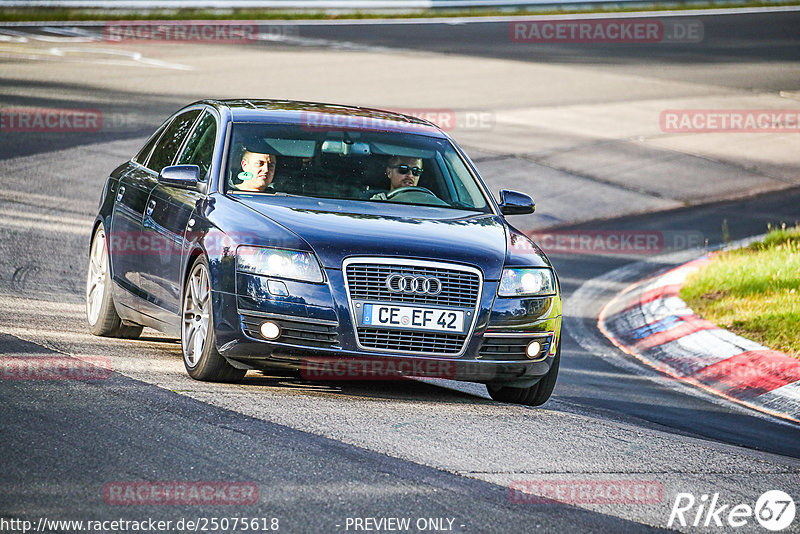 Bild #25075618 - Touristenfahrten Nürburgring Nordschleife (02.10.2023)