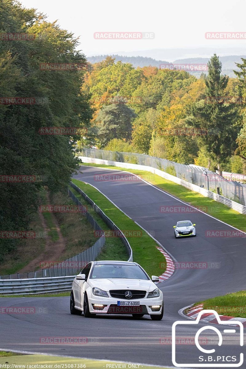 Bild #25087386 - Touristenfahrten Nürburgring Nordschleife (02.10.2023)