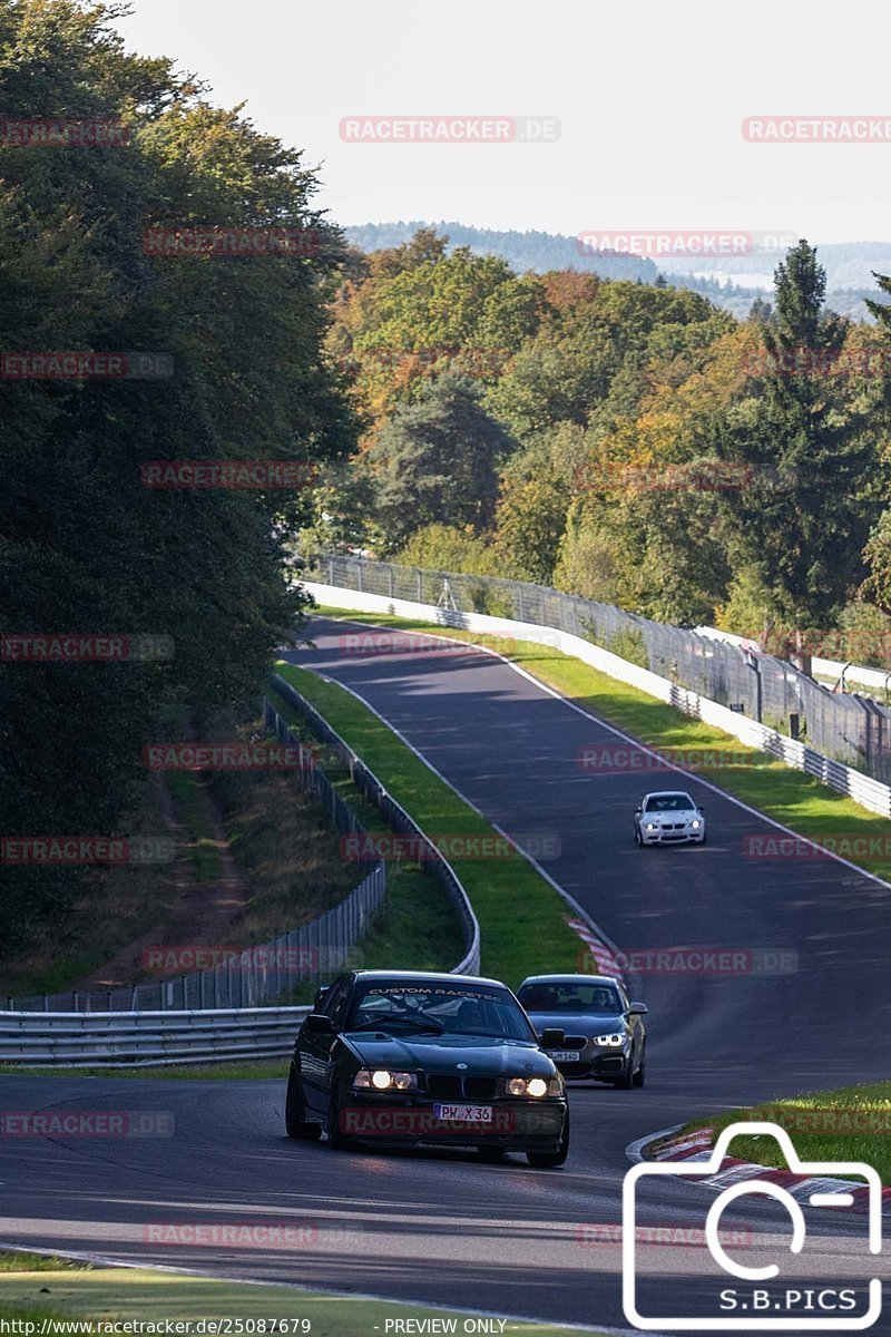 Bild #25087679 - Touristenfahrten Nürburgring Nordschleife (02.10.2023)