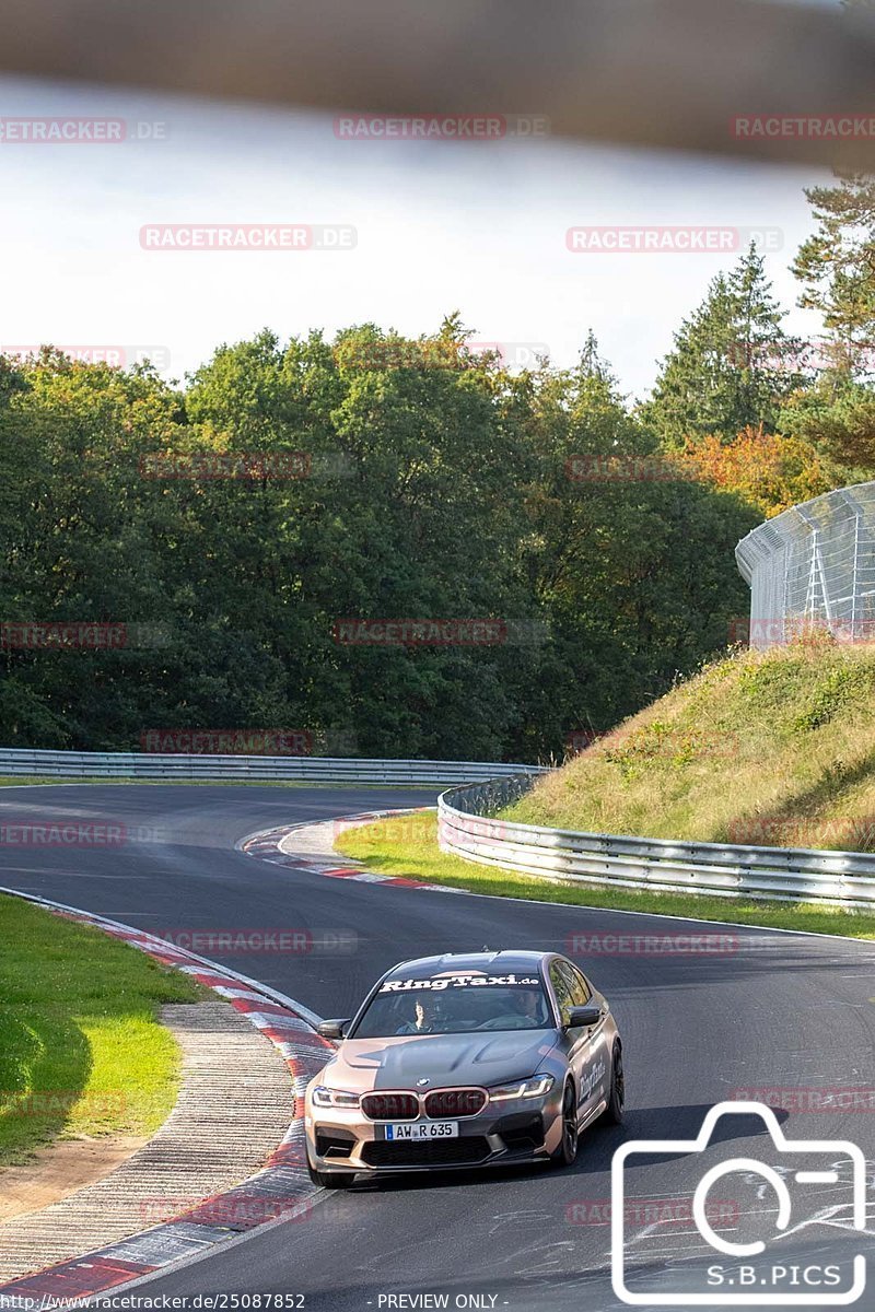 Bild #25087852 - Touristenfahrten Nürburgring Nordschleife (02.10.2023)