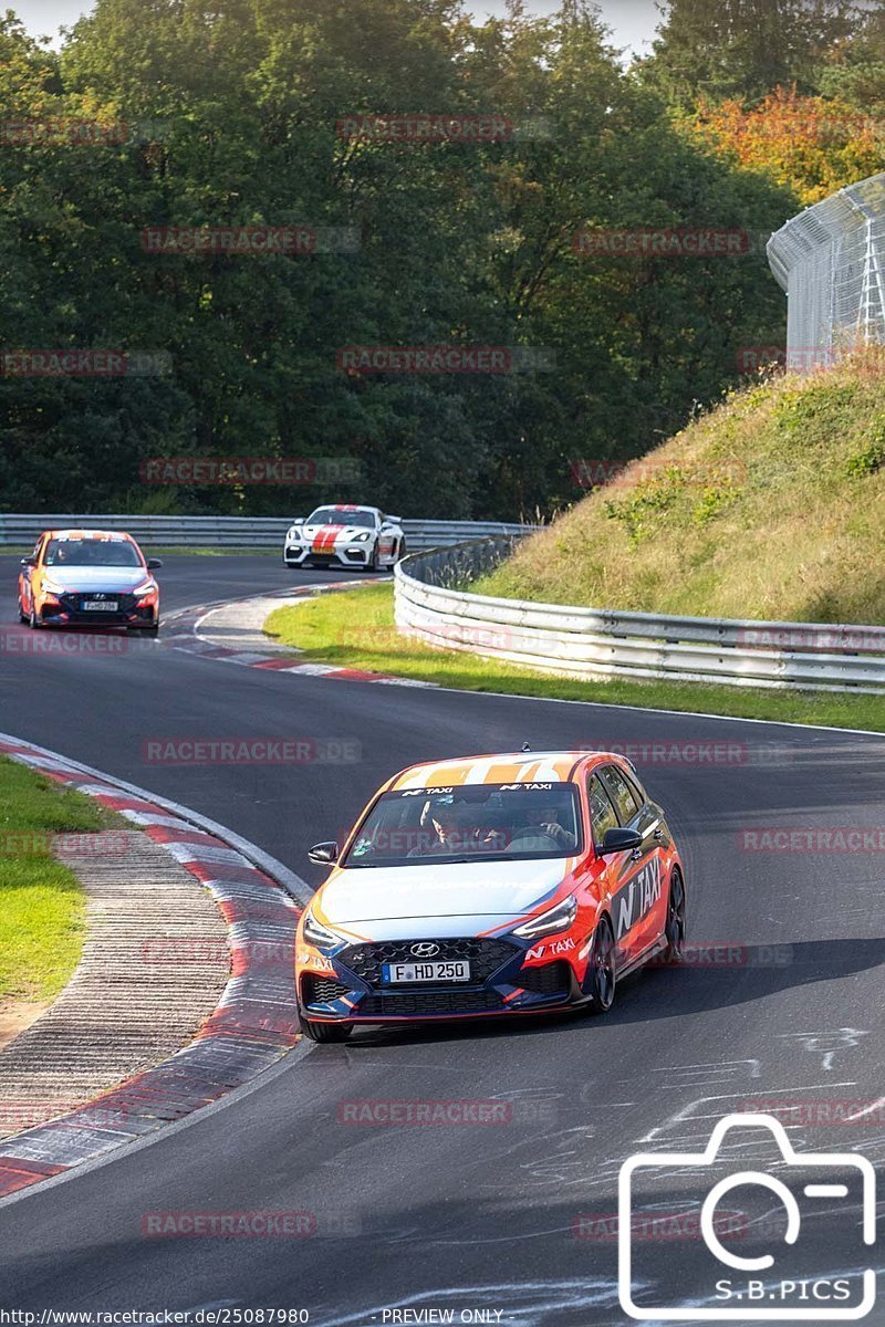 Bild #25087980 - Touristenfahrten Nürburgring Nordschleife (02.10.2023)