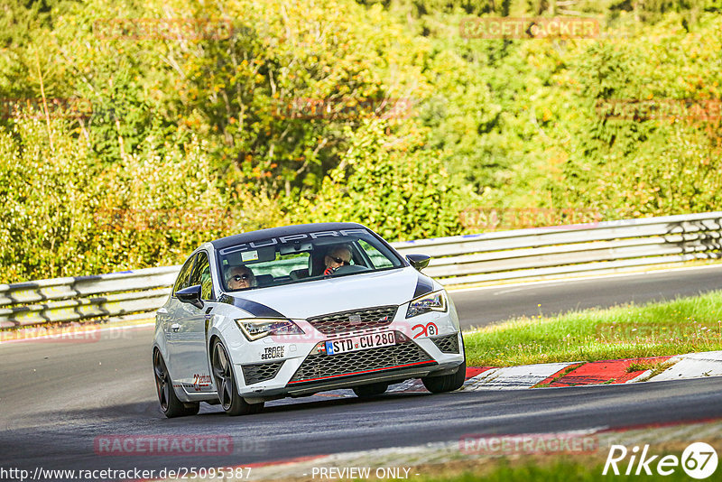 Bild #25095387 - Touristenfahrten Nürburgring Nordschleife (02.10.2023)