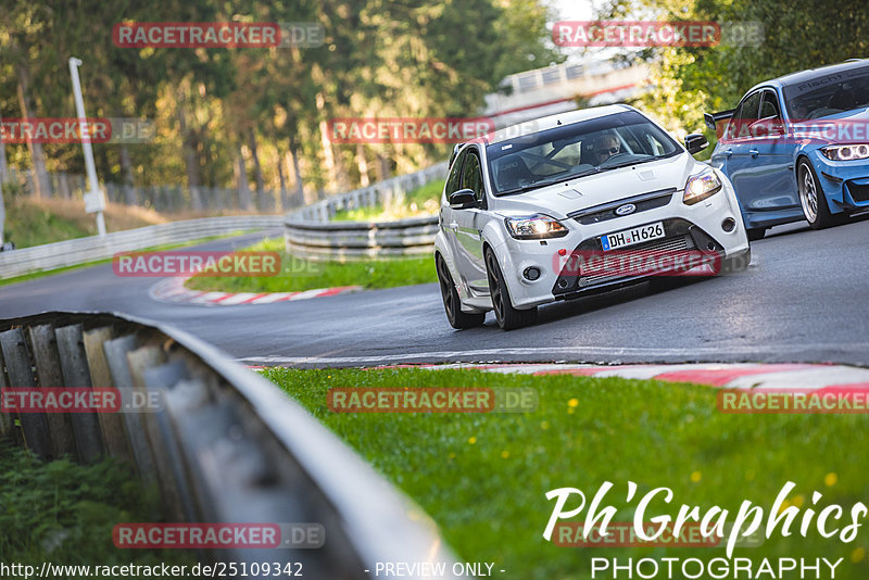 Bild #25109342 - Touristenfahrten Nürburgring Nordschleife (02.10.2023)