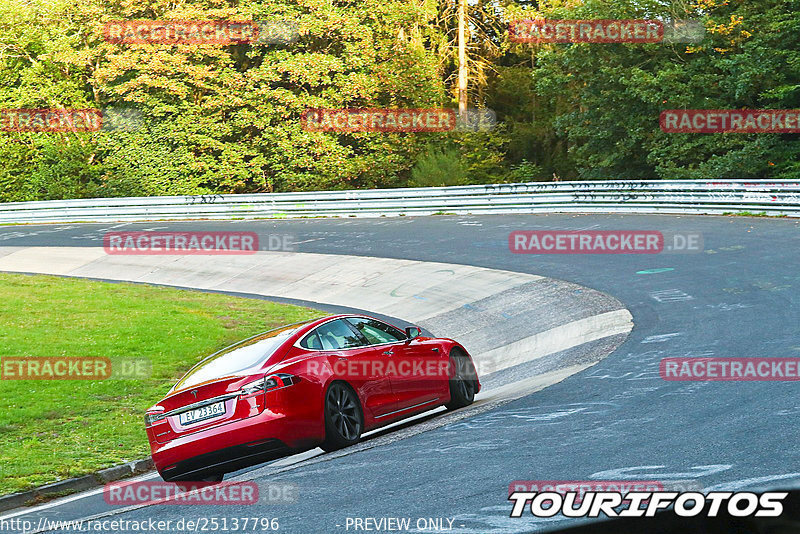 Bild #25137796 - Touristenfahrten Nürburgring Nordschleife (02.10.2023)