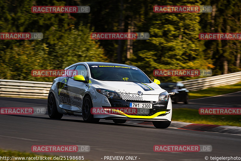 Bild #25198685 - Touristenfahrten Nürburgring Nordschleife (02.10.2023)