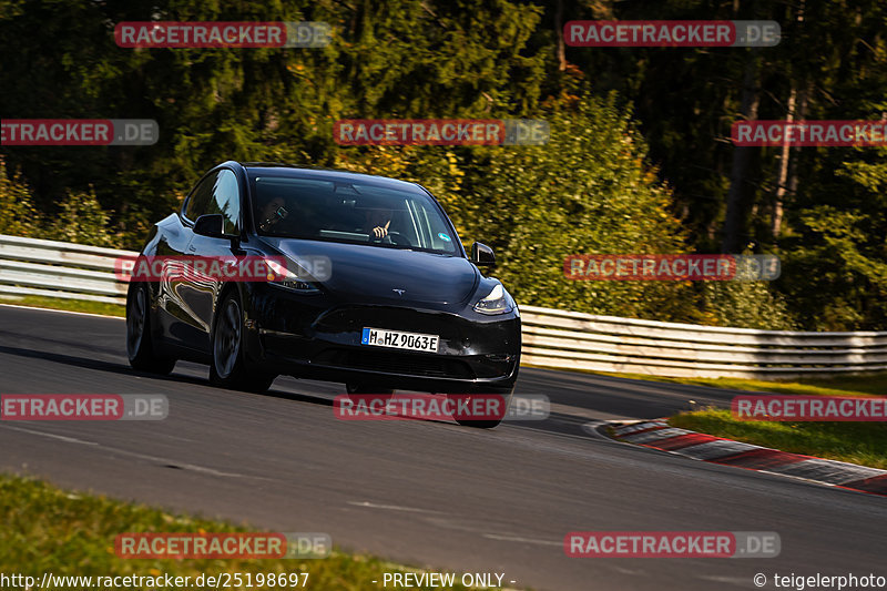 Bild #25198697 - Touristenfahrten Nürburgring Nordschleife (02.10.2023)