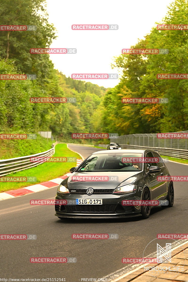 Bild #25152541 - Touristenfahrten Nürburgring Nordschleife (03.10.2023)