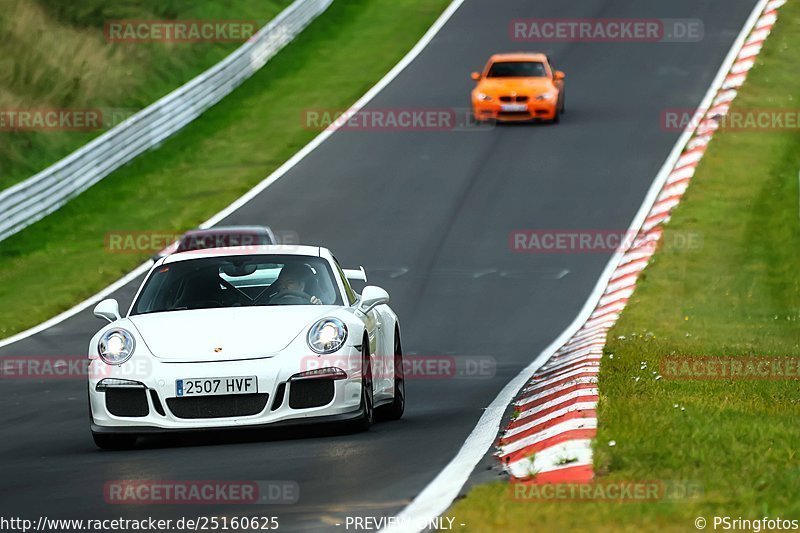 Bild #25160625 - Touristenfahrten Nürburgring Nordschleife (03.10.2023)