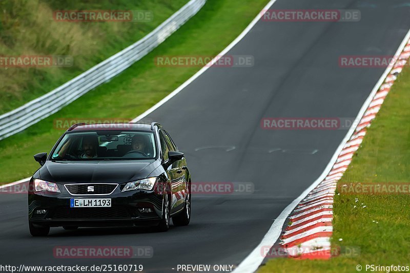 Bild #25160719 - Touristenfahrten Nürburgring Nordschleife (03.10.2023)