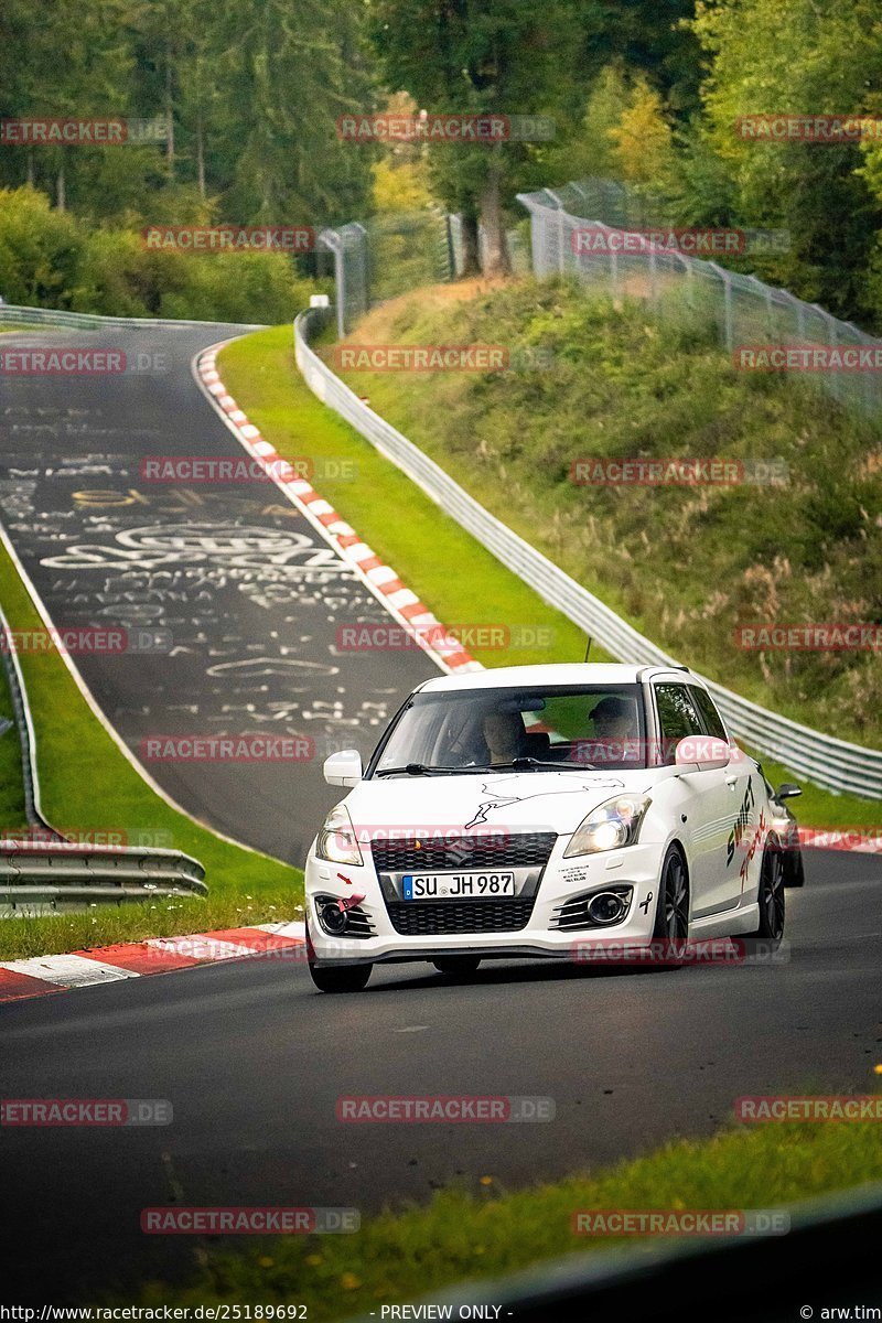 Bild #25189692 - Touristenfahrten Nürburgring Nordschleife (03.10.2023)