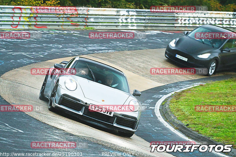 Bild #25190303 - Touristenfahrten Nürburgring Nordschleife (03.10.2023)