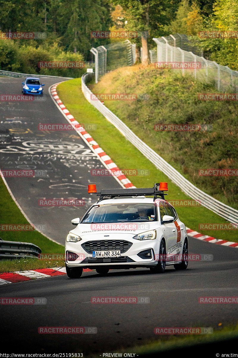 Bild #25195833 - Touristenfahrten Nürburgring Nordschleife (03.10.2023)