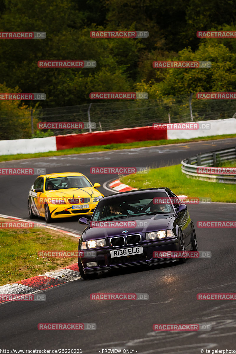 Bild #25220221 - Touristenfahrten Nürburgring Nordschleife (03.10.2023)