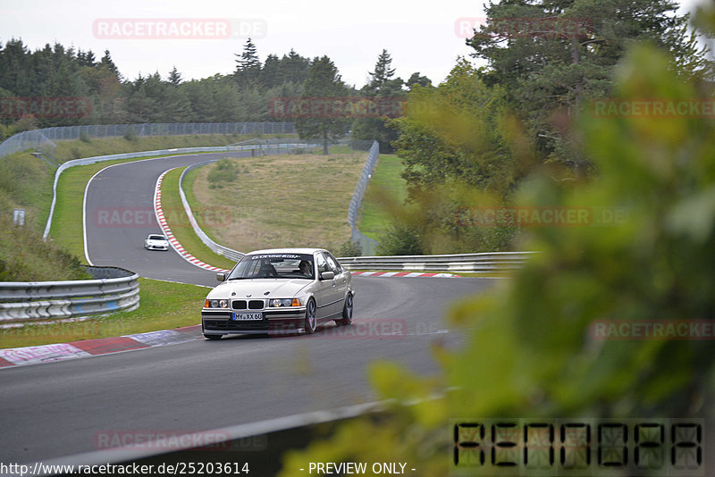 Bild #25203614 - Touristenfahrten Nürburgring Nordschleife (04.10.2023)