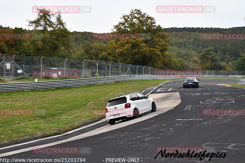 Bild #25203794 - Touristenfahrten Nürburgring Nordschleife (04.10.2023)