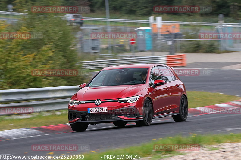 Bild #25207860 - Touristenfahrten Nürburgring Nordschleife (04.10.2023)