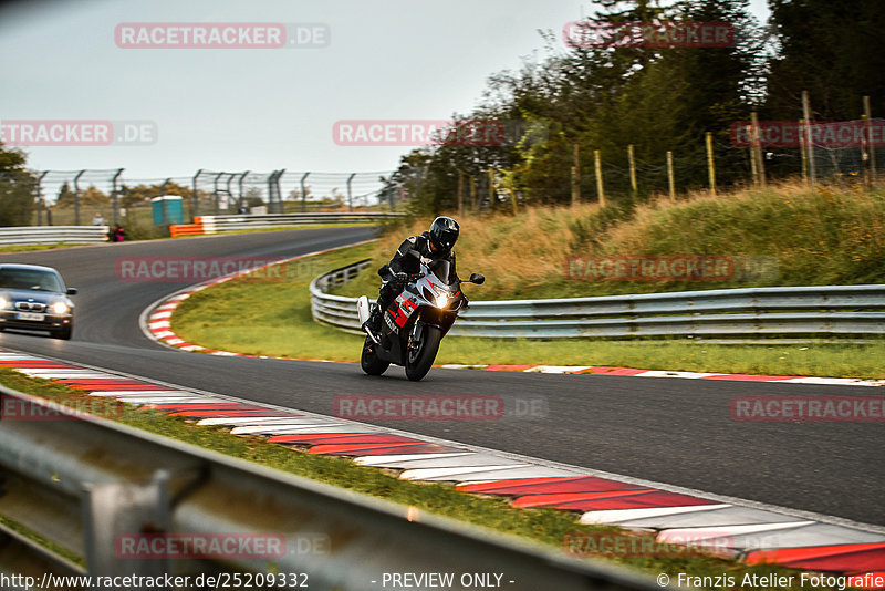 Bild #25209332 - Touristenfahrten Nürburgring Nordschleife (04.10.2023)