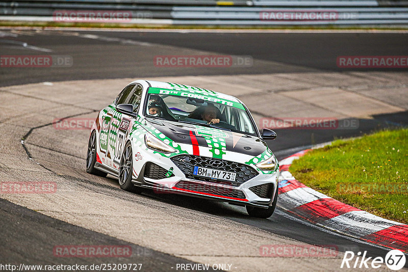 Bild #25209727 - Touristenfahrten Nürburgring Nordschleife (04.10.2023)