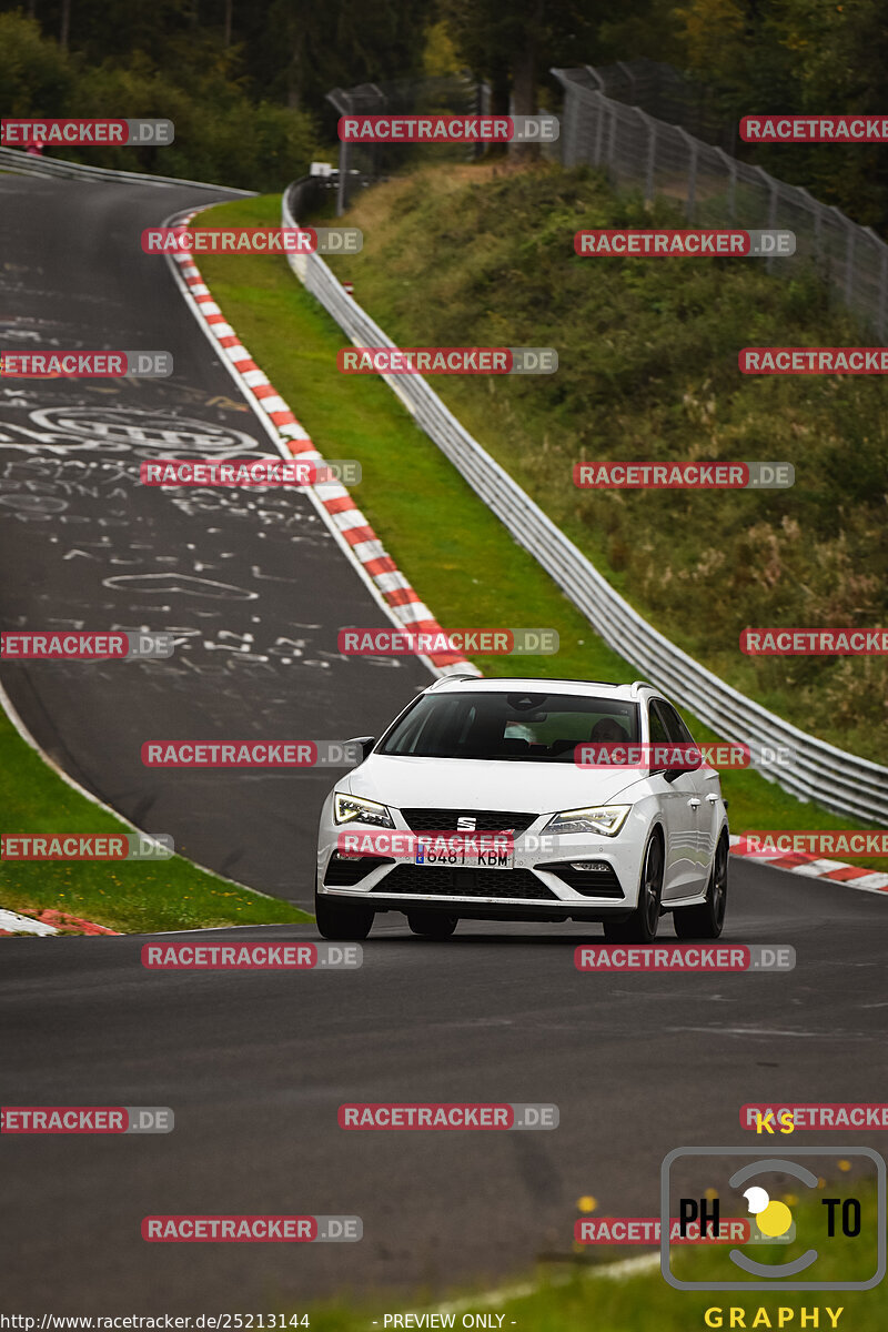 Bild #25213144 - Touristenfahrten Nürburgring Nordschleife (04.10.2023)