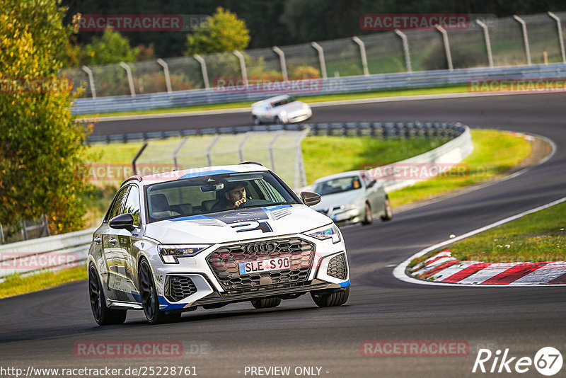 Bild #25228761 - Touristenfahrten Nürburgring Nordschleife (05.10.2023)