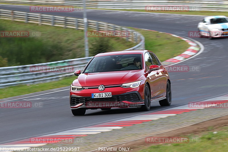 Bild #25229587 - Touristenfahrten Nürburgring Nordschleife (05.10.2023)