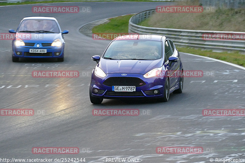 Bild #25242544 - Touristenfahrten Nürburgring Nordschleife (07.10.2023)