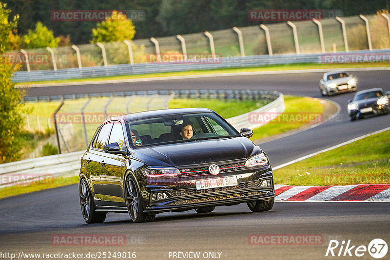 Bild #25249816 - Touristenfahrten Nürburgring Nordschleife (08.10.2023)