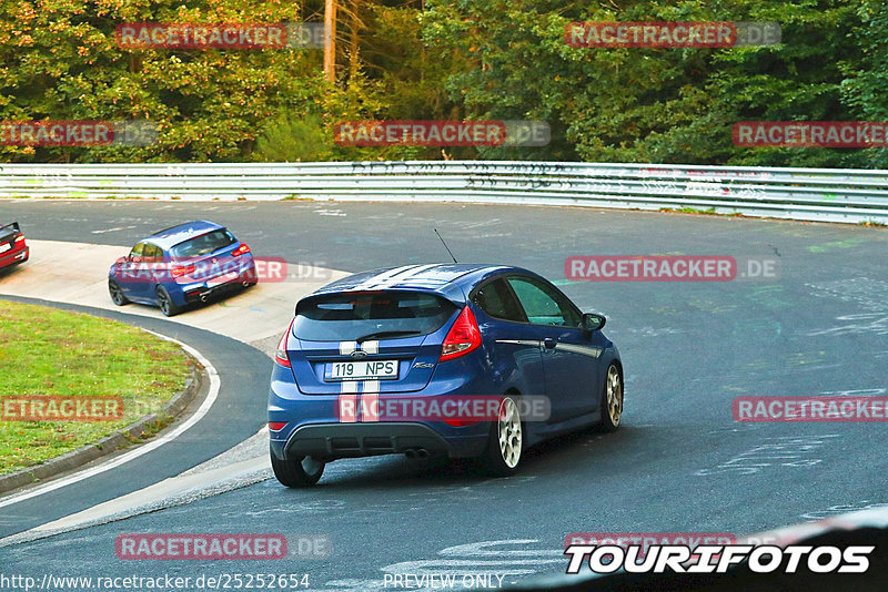 Bild #25252654 - Touristenfahrten Nürburgring Nordschleife (08.10.2023)