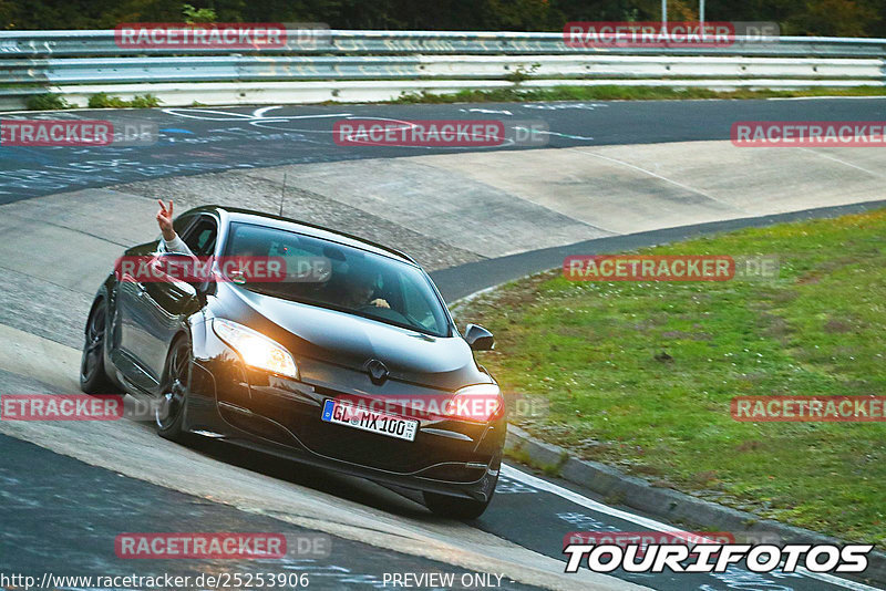 Bild #25253906 - Touristenfahrten Nürburgring Nordschleife (08.10.2023)