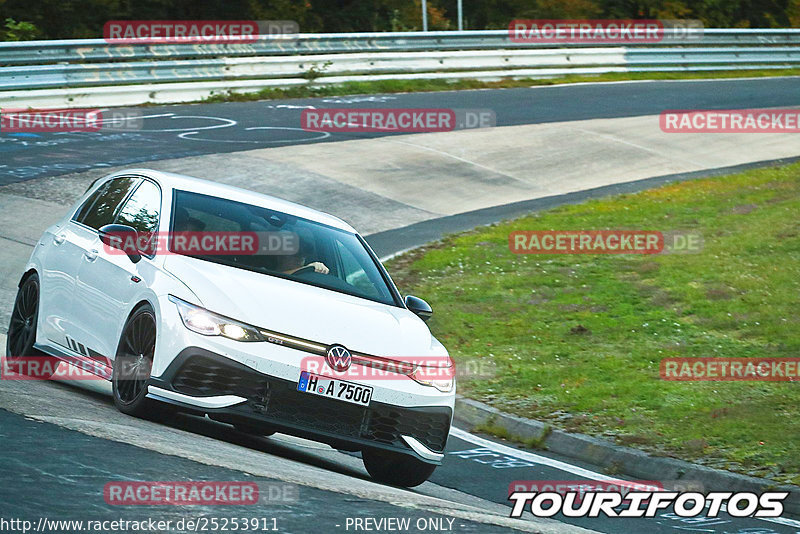 Bild #25253911 - Touristenfahrten Nürburgring Nordschleife (08.10.2023)