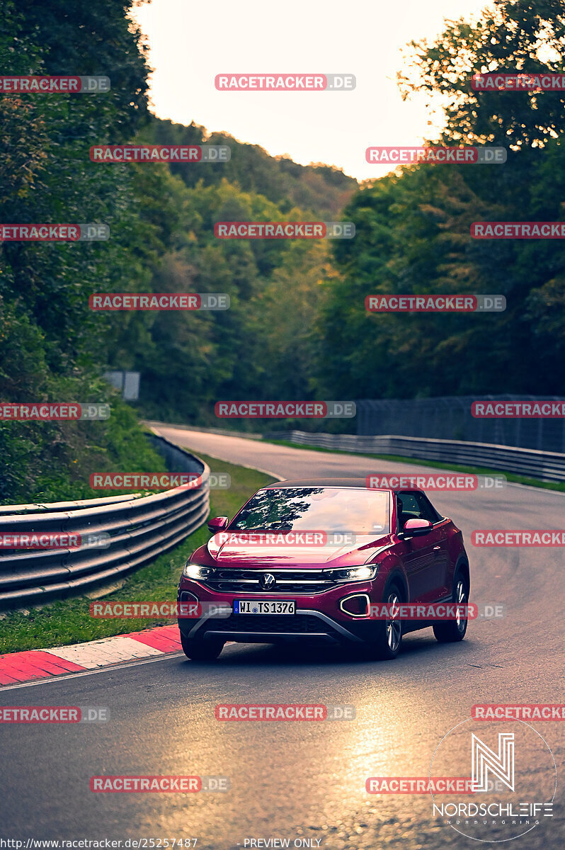 Bild #25257487 - Touristenfahrten Nürburgring Nordschleife (09.10.2023)