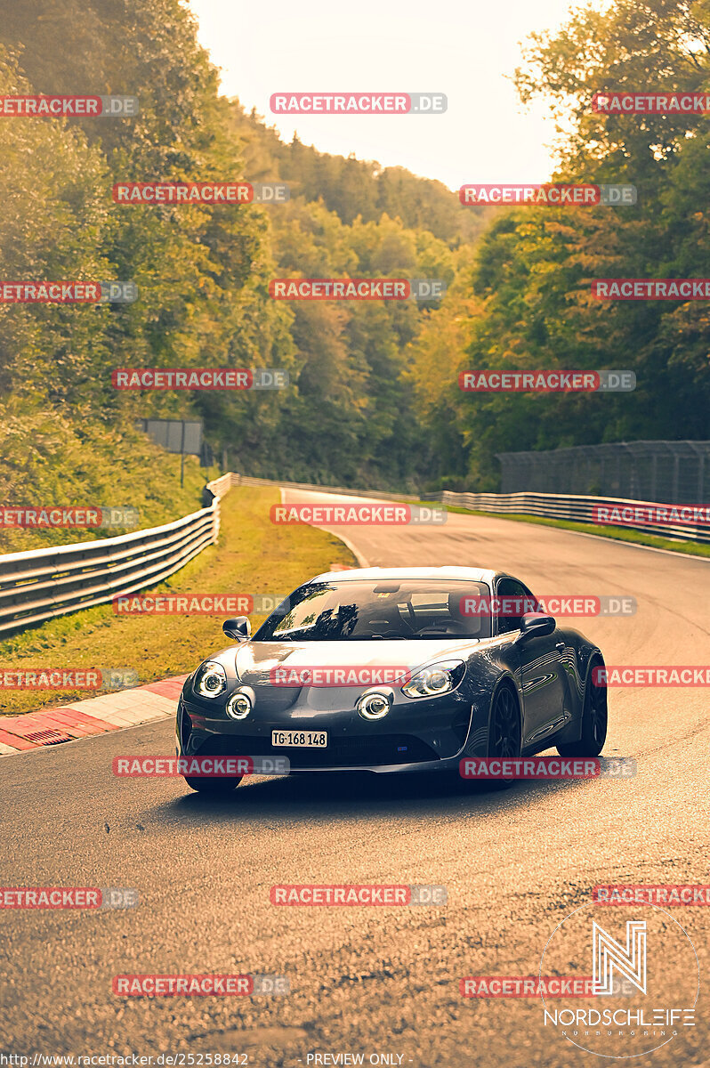 Bild #25258842 - Touristenfahrten Nürburgring Nordschleife (09.10.2023)