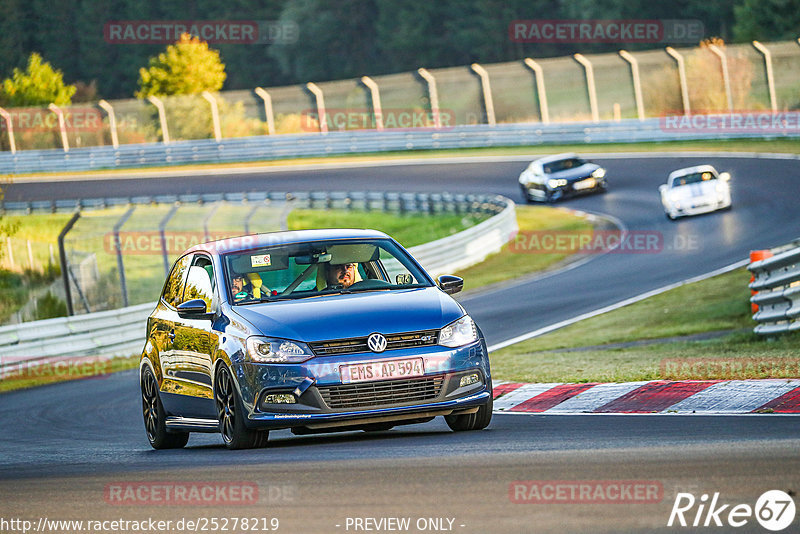 Bild #25278219 - Touristenfahrten Nürburgring Nordschleife (10.10.2023)