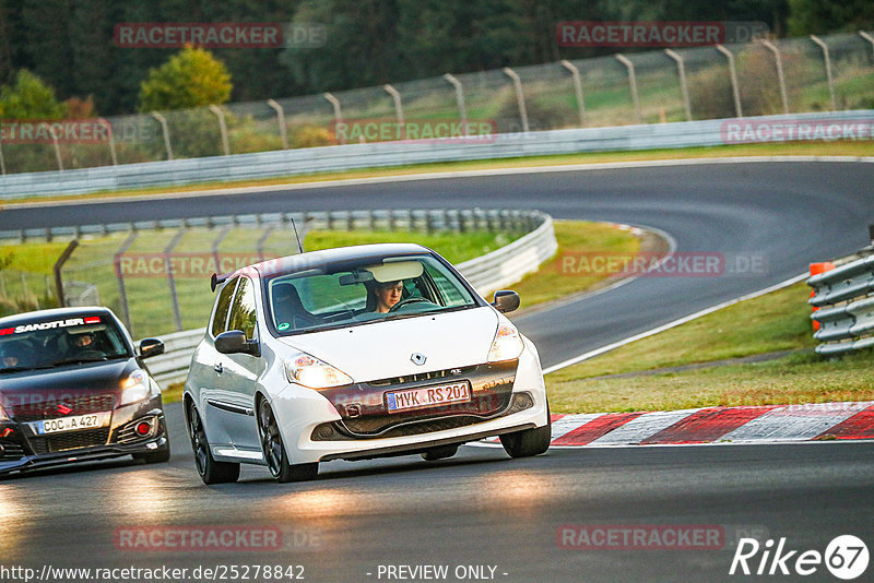 Bild #25278842 - Touristenfahrten Nürburgring Nordschleife (10.10.2023)