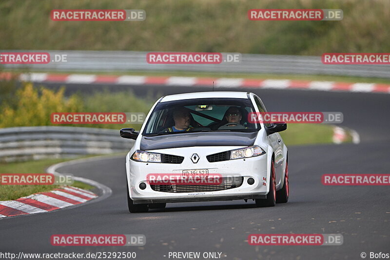 Bild #25292500 - Touristenfahrten Nürburgring Nordschleife (13.10.2023)