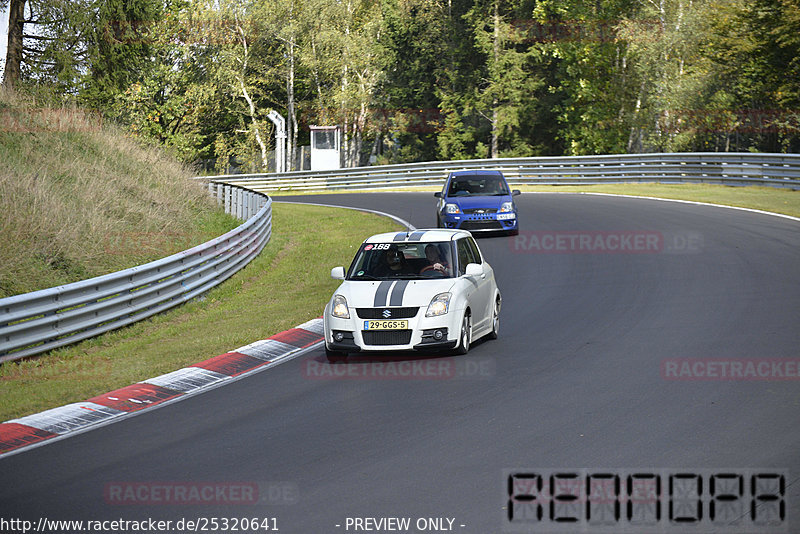 Bild #25320641 - Touristenfahrten Nürburgring Nordschleife (14.10.2023)