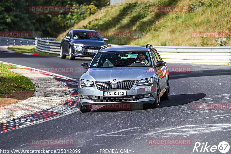 Bild #25342899 - Touristenfahrten Nürburgring Nordschleife (14.10.2023)