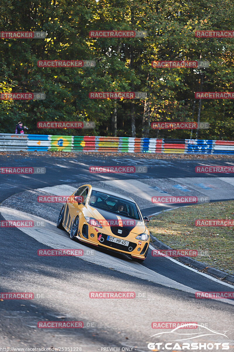 Bild #25351228 - Touristenfahrten Nürburgring Nordschleife (14.10.2023)