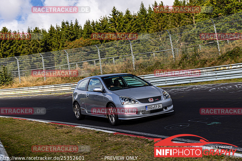 Bild #25352601 - Touristenfahrten Nürburgring Nordschleife (14.10.2023)