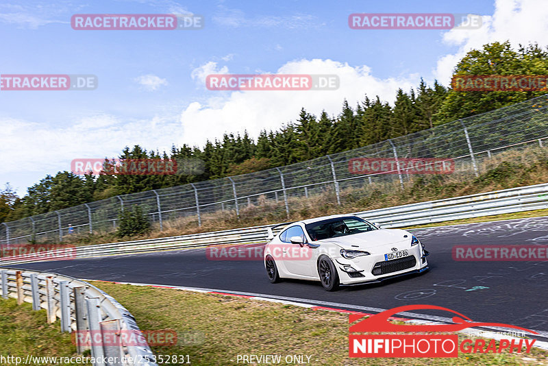 Bild #25352831 - Touristenfahrten Nürburgring Nordschleife (14.10.2023)