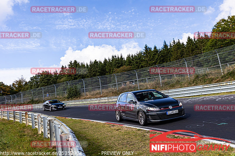 Bild #25352904 - Touristenfahrten Nürburgring Nordschleife (14.10.2023)