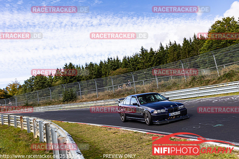 Bild #25352986 - Touristenfahrten Nürburgring Nordschleife (14.10.2023)