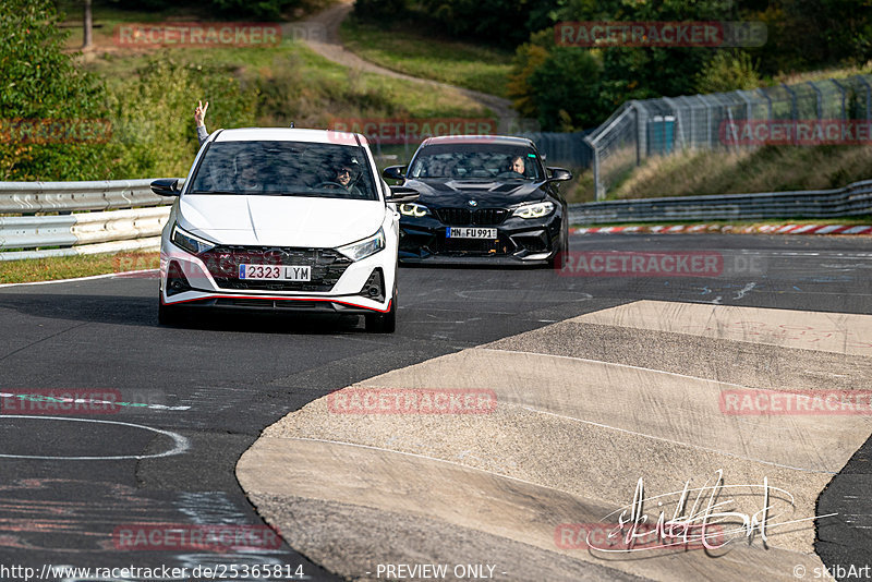 Bild #25365814 - Touristenfahrten Nürburgring Nordschleife (14.10.2023)