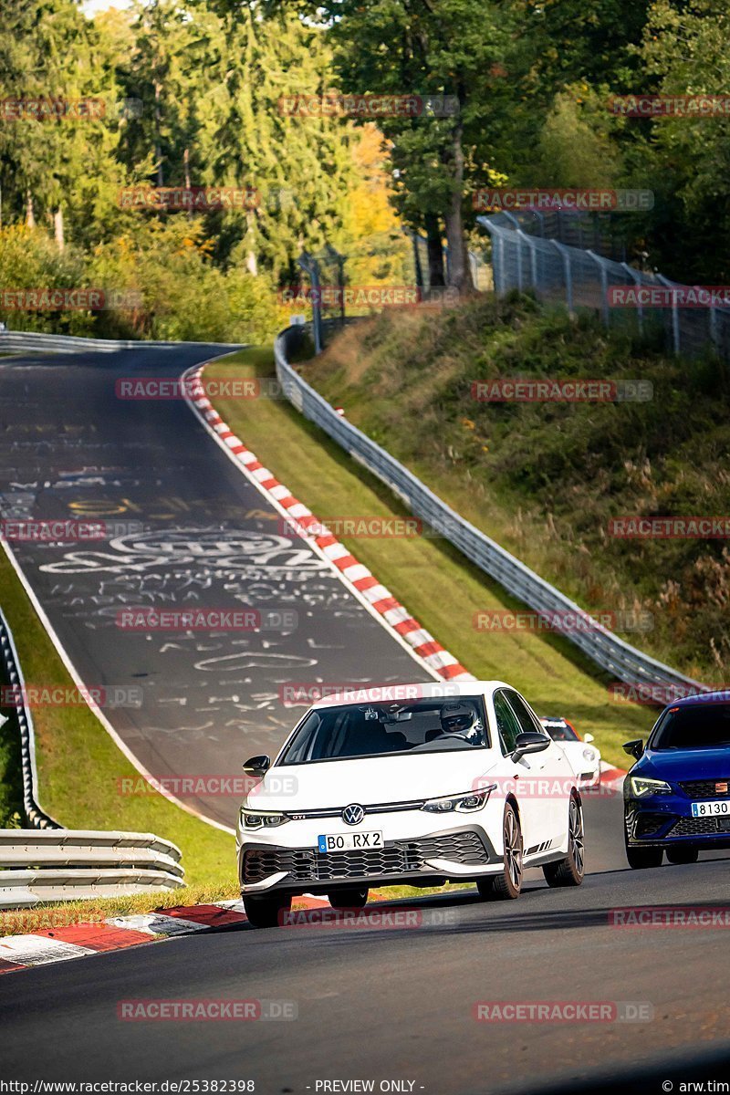 Bild #25382398 - Touristenfahrten Nürburgring Nordschleife (14.10.2023)