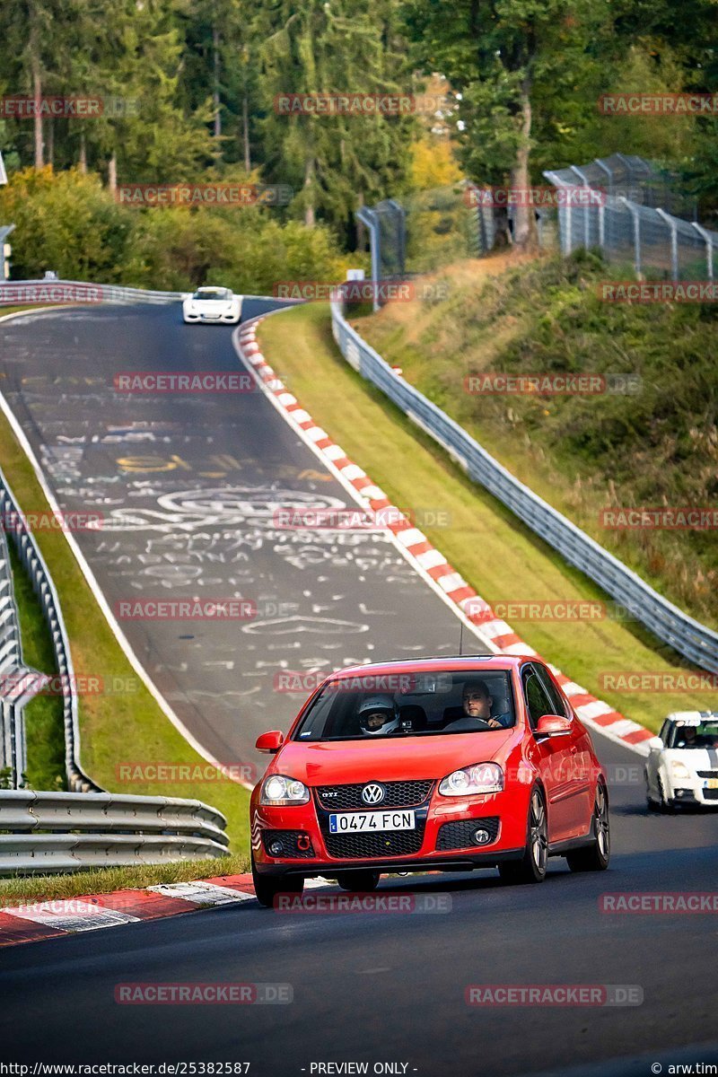 Bild #25382587 - Touristenfahrten Nürburgring Nordschleife (14.10.2023)