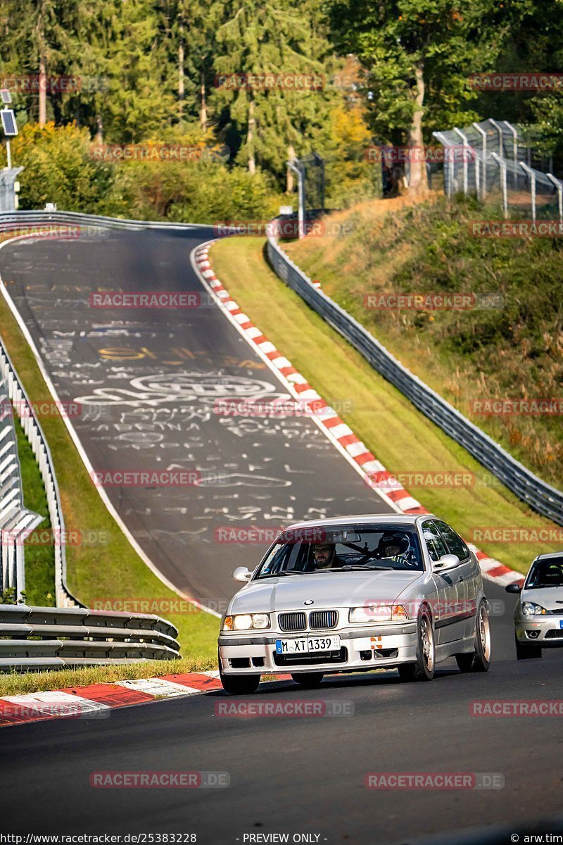 Bild #25383228 - Touristenfahrten Nürburgring Nordschleife (14.10.2023)