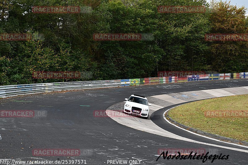 Bild #25397571 - Touristenfahrten Nürburgring Nordschleife (15.10.2023)