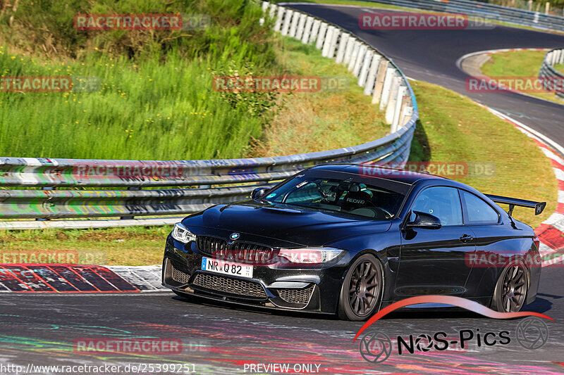 Bild #25399251 - Touristenfahrten Nürburgring Nordschleife (15.10.2023)