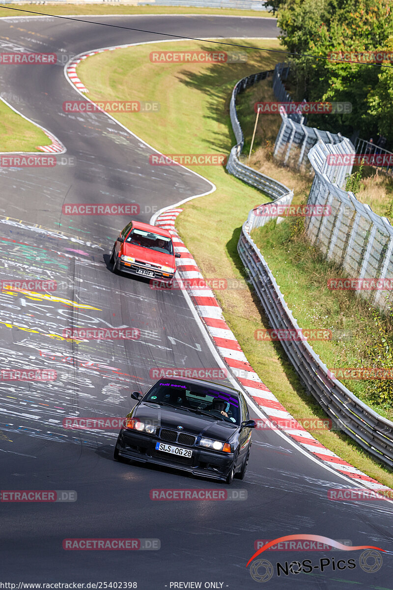 Bild #25402398 - Touristenfahrten Nürburgring Nordschleife (15.10.2023)